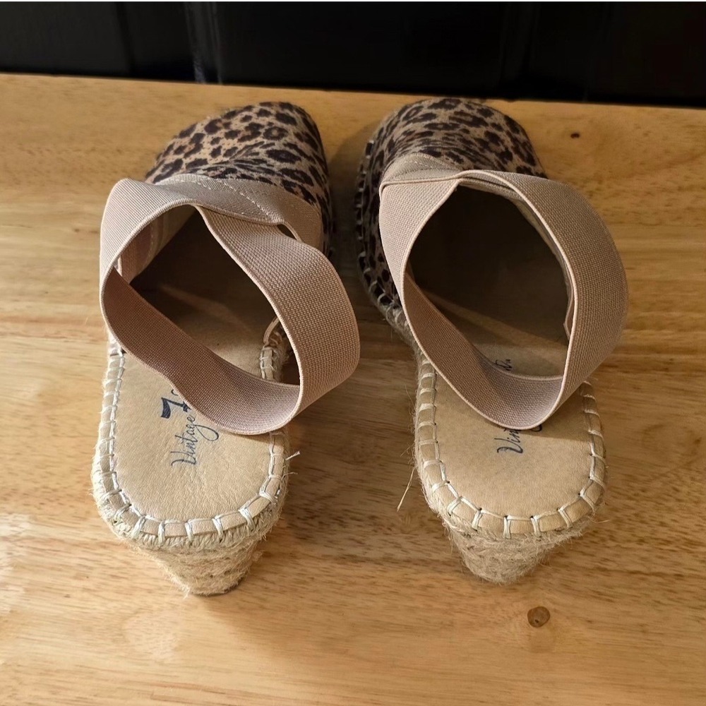 Size 7.5 Vintage 7 Eight Peep Toe Wedge Heel Animal Print Ankle Strap No Box - Picture 5 of 6